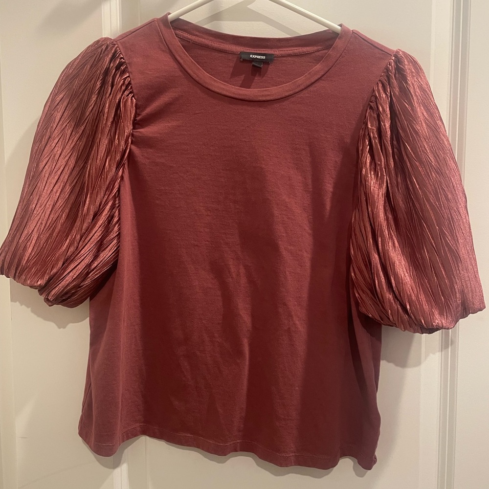 EUC Burgundy Express Blouse